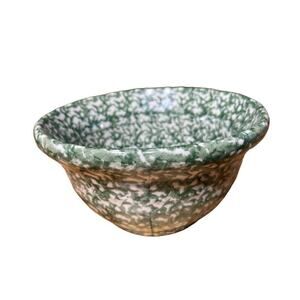 Roseville Henn Pottery. Green spongeware. Serving/fruit bowl. Center piece